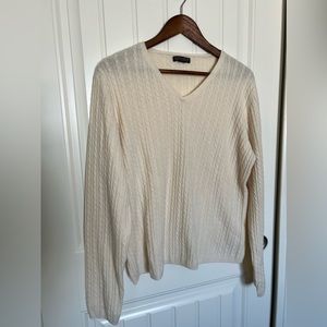T196 Daniel Bishop Cashmere Sweater